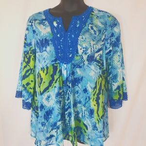 Size L Jones New York Women's Tunic Top. Aqua Print Shirt.V Neck, 3/4 Sleeves